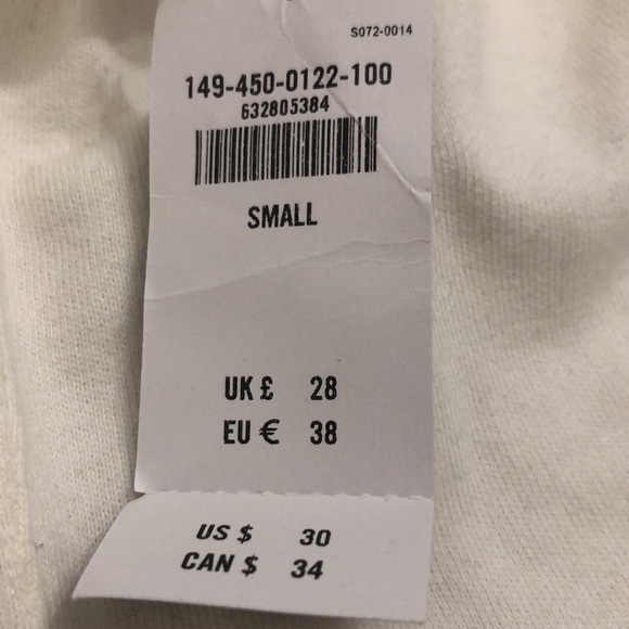 Women’s Brand New Abercrombie & Fitch White Shorts with Red and Blue Accents - Picture 10 of 11